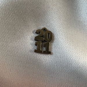 RETIRED James Avery Year 2011 Charm